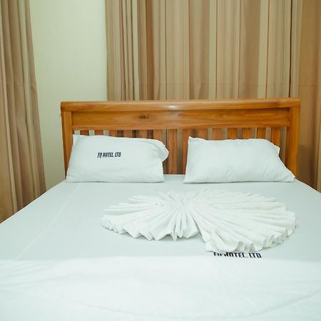 Fq Hotel Dar es Salaam Esterno foto